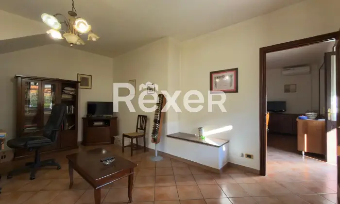 Rexer-Alessandria-Casa-indipendente-completamente-ristrutturata-con-box-e-cortile-Altro