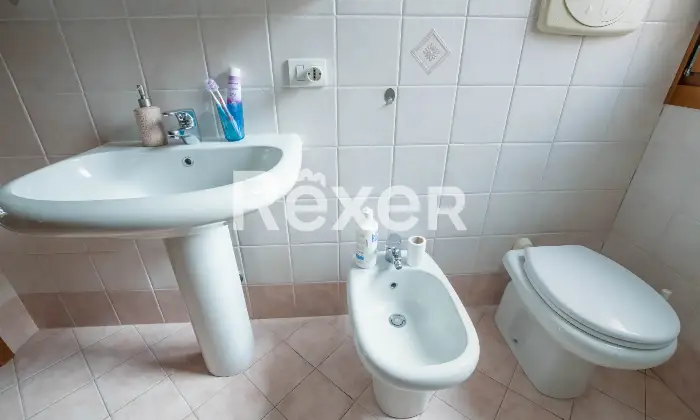 Rexer-Bologna-Mazzini-Fossolo-monolocale-con-garage-Altro