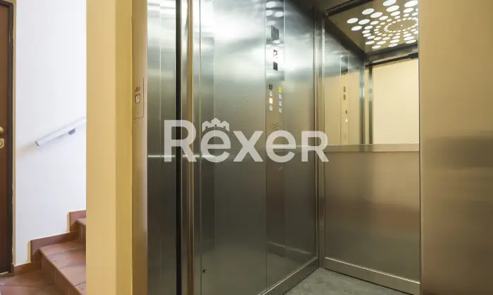 Rexer-Chieri-Appartamento-del-con-box-auto-Altro