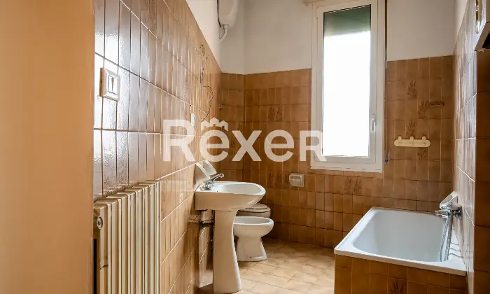 Rexer-Bologna-Zona-Massarenti-Appartamento-con-cantina-e-soffitta-Altro