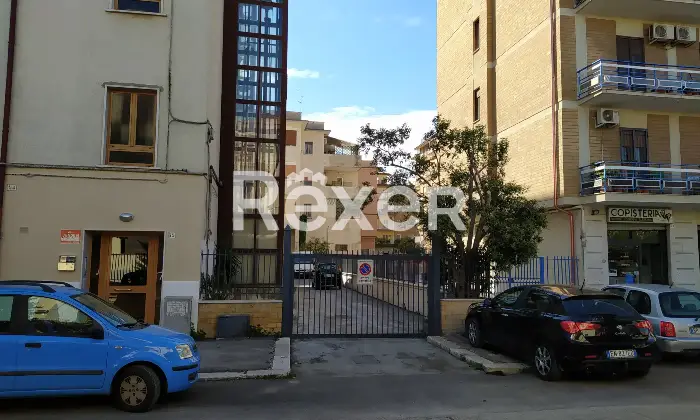 Rexer-Foggia-Appartamento-Vle-Michelangelo-Posto-auto