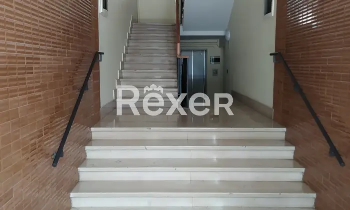 Rexer-Foggia-Appartamento-Vle-Michelangelo-Scala