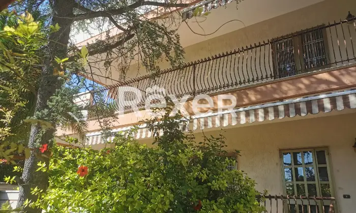 Rexer-Bari-Villa-in-vendita-in-Corso-Alcide-de-Gasperi-Carbonara-Bari-Altro