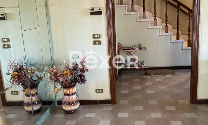 Rexer-Bari-Villa-in-vendita-in-Corso-Alcide-de-Gasperi-Carbonara-Bari-Altro