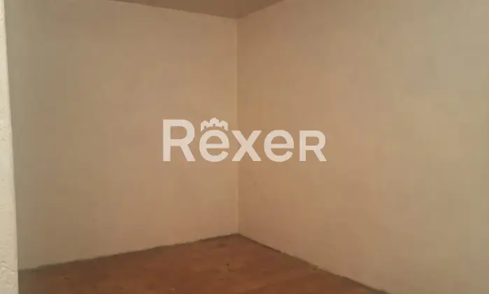 Rexer-Pontepetri-Immobile-commerciale-in-vendita-in-Via-Pozzo-Verde-a-Pontepetri-Altro