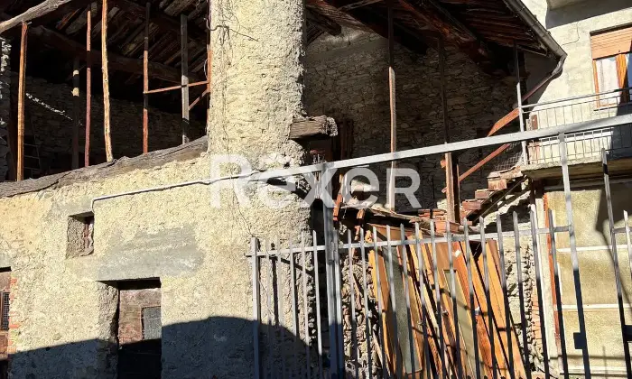 Rexer-Brossasco-Casa-semiindipendente-in-vendita-in-Piazza-Costanzo-Chiari-a-Brossasco-Altro