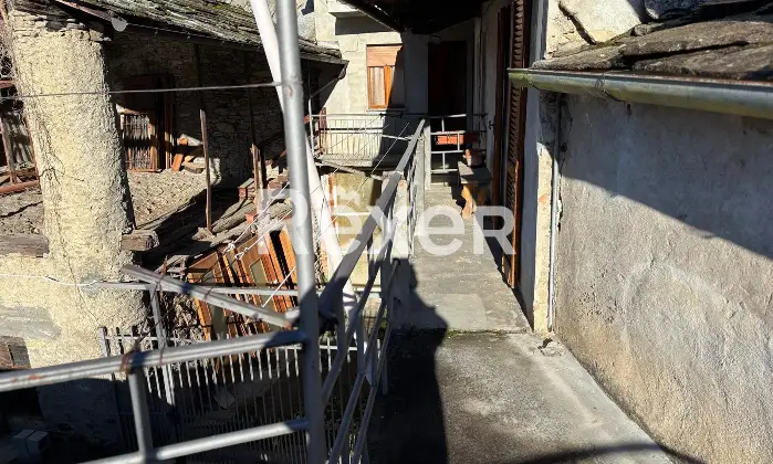 Rexer-Brossasco-Casa-semiindipendente-in-vendita-in-Piazza-Costanzo-Chiari-a-Brossasco-Altro