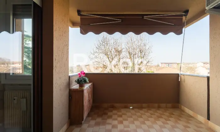 Rexer-Desio-Appartamento-con-cantina-e-box-auto-Altro