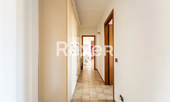 Rexer-Desio-Appartamento-con-cantina-e-box-auto-Altro