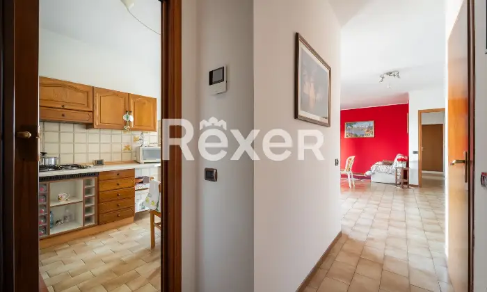 Rexer-Desio-Appartamento-con-cantina-e-box-auto-Altro