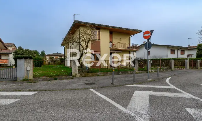 Rexer-Maerne-Appartamento-piano-terra-con-scoperto-Altro