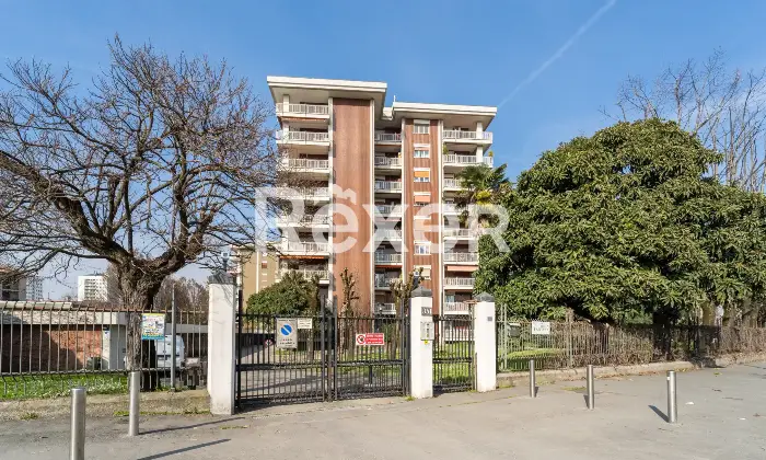 Rexer-Milano-Trilocale-al-piano-rialzato-Altro