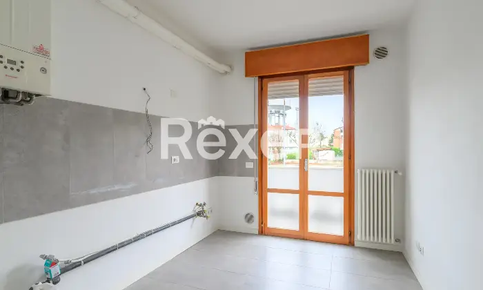 Rexer-Padova-Appartamento-ristrutturato-con-terrazza-e-garage-Altro