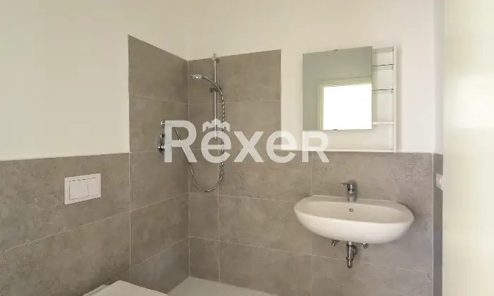 Rexer-Padova-Appartamento-ristrutturato-con-terrazza-e-garage-Altro