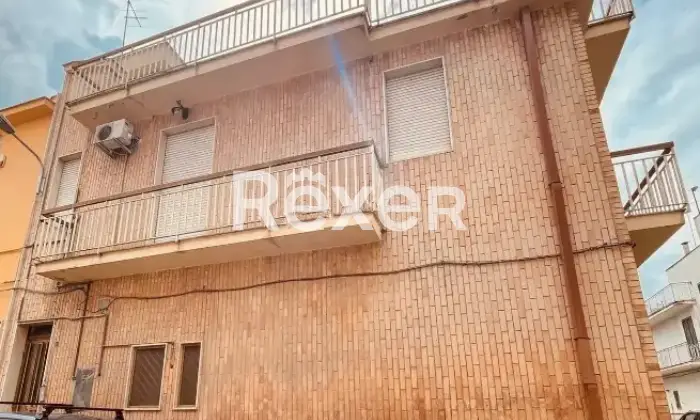 Rexer-Canosa-di-Puglia-Palazzina-indipendente-vendita-in-Via-Fontana-Vecchia-a-Canosa-di-Puglia-Altro