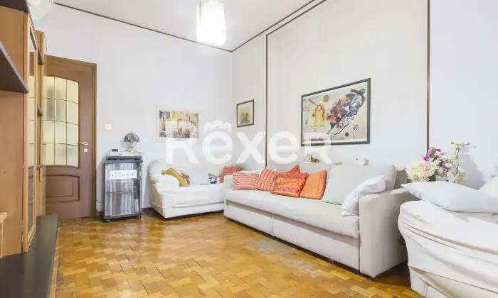 Rexer-Torino-TRILOCALE-CON-ASCENSORE-Altro