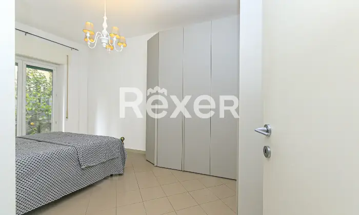 Rexer-Genova-Luminoso-appartamento-con-spazio-esterno-Altro