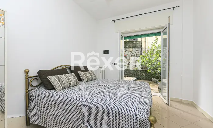 Rexer-Genova-Luminoso-appartamento-con-spazio-esterno-Altro