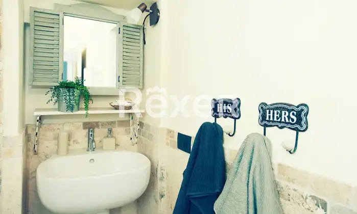 Rexer-Monteriggioni-appartamento-arredato-in-ex-convento-nel-cuore-della-toscana-Bagno