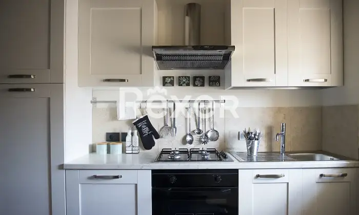 Rexer-Monteriggioni-appartamento-arredato-in-ex-convento-nel-cuore-della-toscana-Cucina