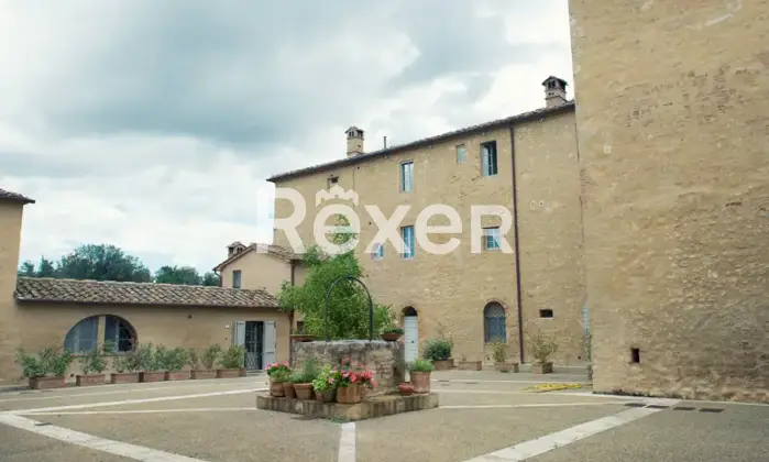 Rexer-Monteriggioni-appartamento-arredato-in-ex-convento-nel-cuore-della-toscana-Terrazzo