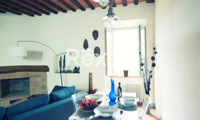 Rexer-Monteriggioni-appartamento-arredato-in-ex-convento-nel-cuore-della-toscana-Salone