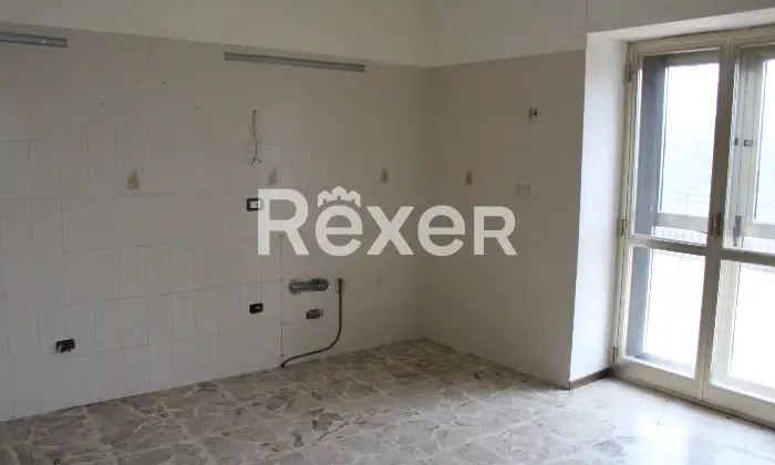 Rexer-Fossalto-Casa-panoramica-in-Molise-con-terreni-e-potenziale-turistico-Cucina