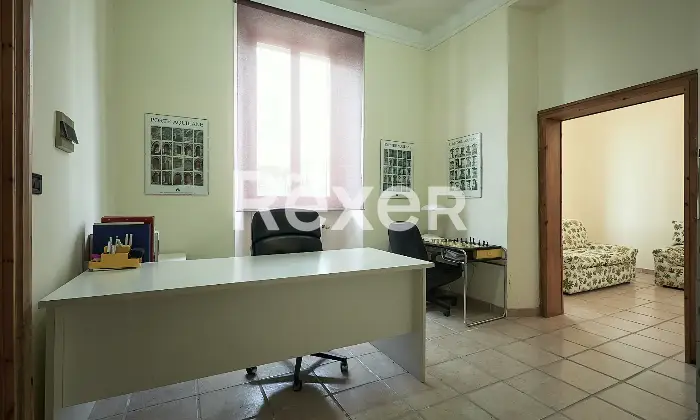 Rexer-Sulmona-Villa-su-due-livelli-con-garage-e-giardino-Altro