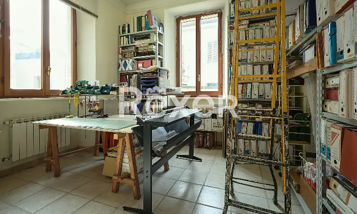 Rexer-Sulmona-Villa-su-due-livelli-con-garage-e-giardino-Altro