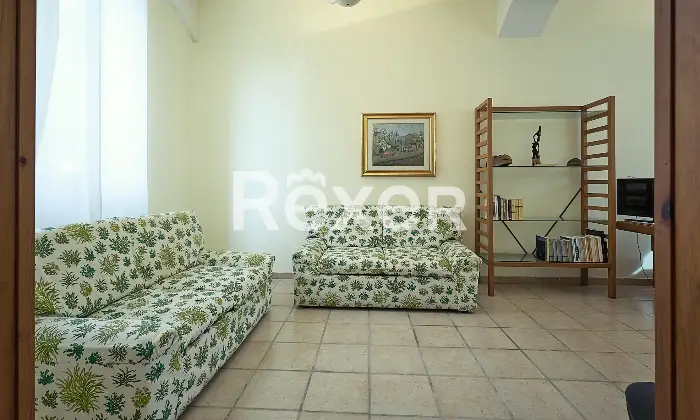 Rexer-Sulmona-Villa-su-due-livelli-con-garage-e-giardino-Altro