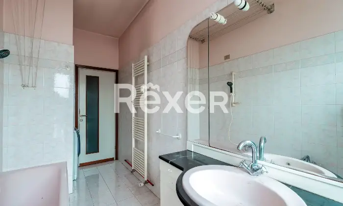 Rexer-Brescia-QUADRILOCALE-PIANO-QUARTO-CON-BALCONE-Altro