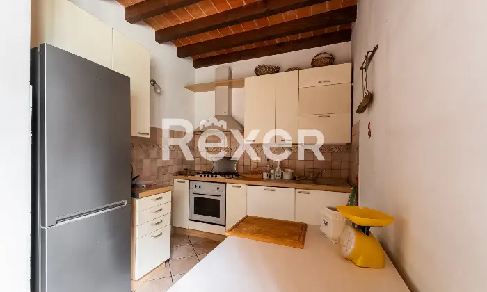 Rexer-Chignolo-Po-Villa-indipendente-di-ampia-metratura-con-giardino-di-mq-Altro