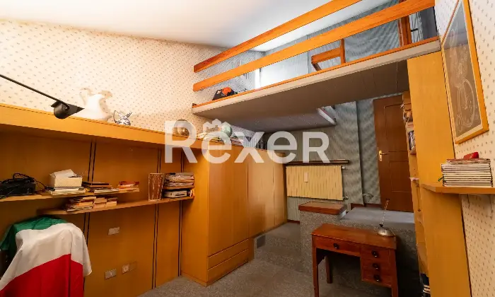 Rexer-Chignolo-Po-Villa-indipendente-di-ampia-metratura-con-giardino-di-mq-Altro