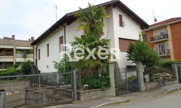 Rexer-Pinerolo-Villetta-bifamiliare-in-vendita-in-via-Achille-Grandi-a-Pinerolo-Altro