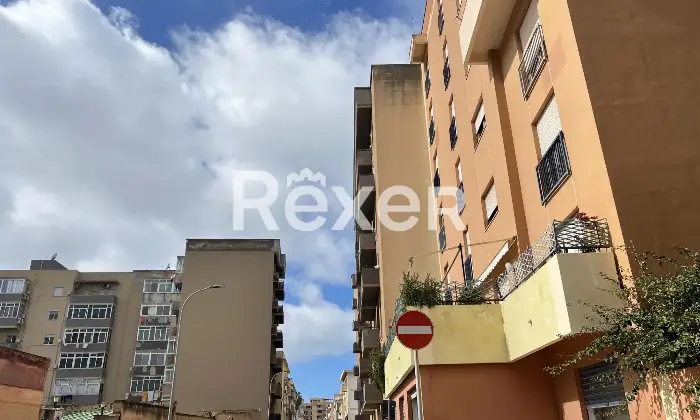 Rexer-Trapani-Ampio-appartamento-con-magazzino-e-posto-auto-in-zona-servita-di-Trapani-Altro