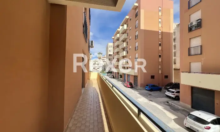 Rexer-Trapani-Ampio-appartamento-con-magazzino-e-posto-auto-in-zona-servita-di-Trapani-Altro