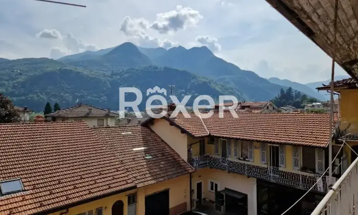 Rexer-Varallo-Appartamento-su-due-piani-in-vendita-in-Via-Brigate-Garibaldi-Varallo-Altro