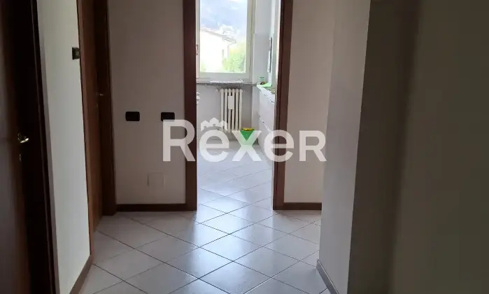 Rexer-Garlate-Garlate-LC-Ampio-trilocale-con-box-e-cantina-Altro