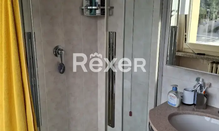 Rexer-Garlate-Garlate-LC-Ampio-trilocale-con-box-e-cantina-Altro