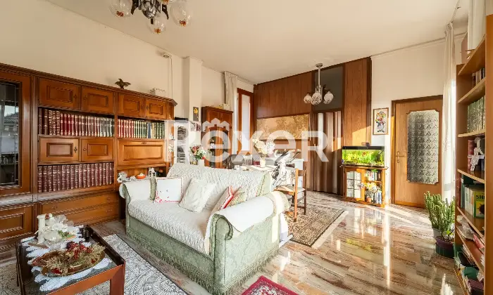 Rexer-Arluno-Ampio-tre-locali-Altro