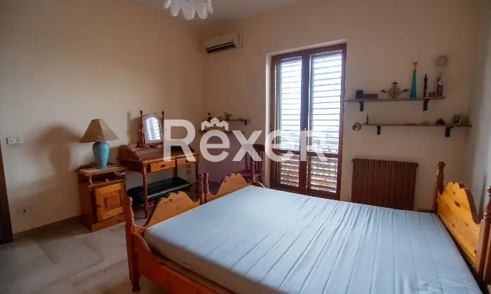 Rexer-Roccella-Ionica-Appartamento-con-ampio-con-terrazzo-e-cantina-in-zona-centrale-di-Roccella-Ionica-Altro