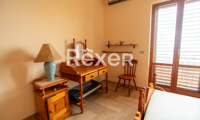 Rexer-Roccella-Ionica-Appartamento-con-ampio-con-terrazzo-e-cantina-in-zona-centrale-di-Roccella-Ionica-Altro