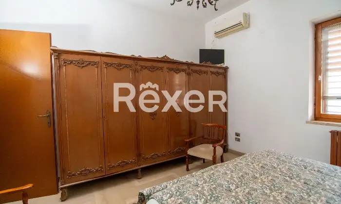 Rexer-Roccella-Ionica-Appartamento-con-ampio-con-terrazzo-e-cantina-in-zona-centrale-di-Roccella-Ionica-Altro