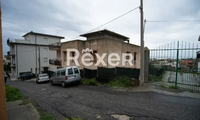 Rexer-Roccella-Ionica-Appartamento-con-ampio-con-terrazzo-e-cantina-in-zona-centrale-di-Roccella-Ionica-Altro