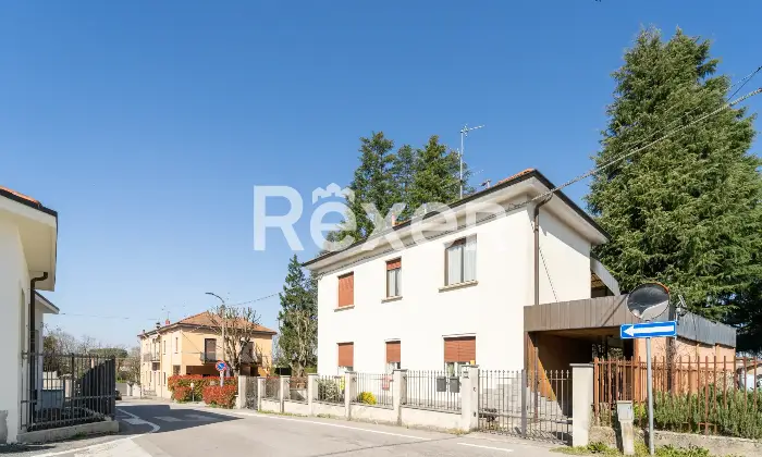 Rexer-Villa-Raverio-Trilocale-in-villa-bifamiliare-Altro