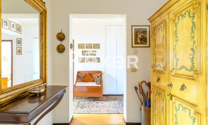 Rexer-Venezia-Nuda-propriet-in-villino-depoca-nel-cuore-del-Lido-Altro