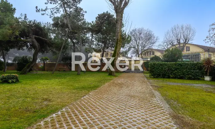 Rexer-Venezia-Nuda-propriet-in-villino-depoca-nel-cuore-del-Lido-Altro