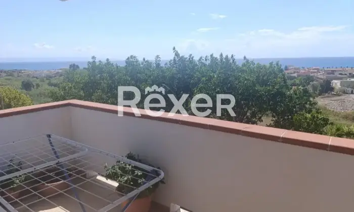 Rexer-Falerna-Mansarda-con-splendida-vista-mare-Terrazzo