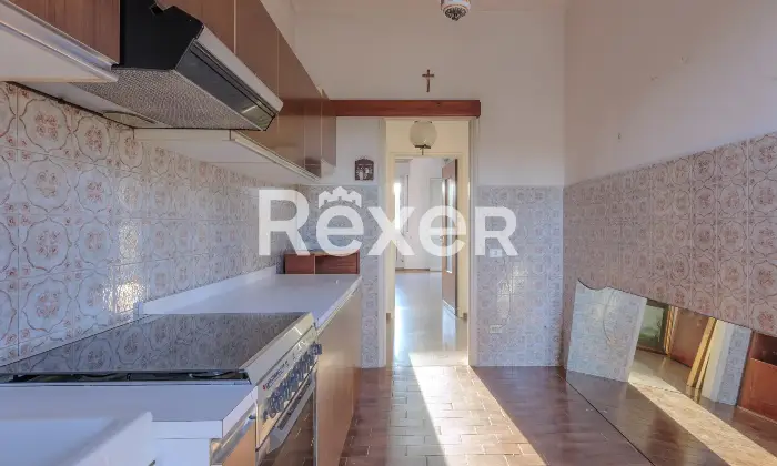 Rexer-Bergamo-Quadrilocale-con-doppia-esposizione-e-box-Altro