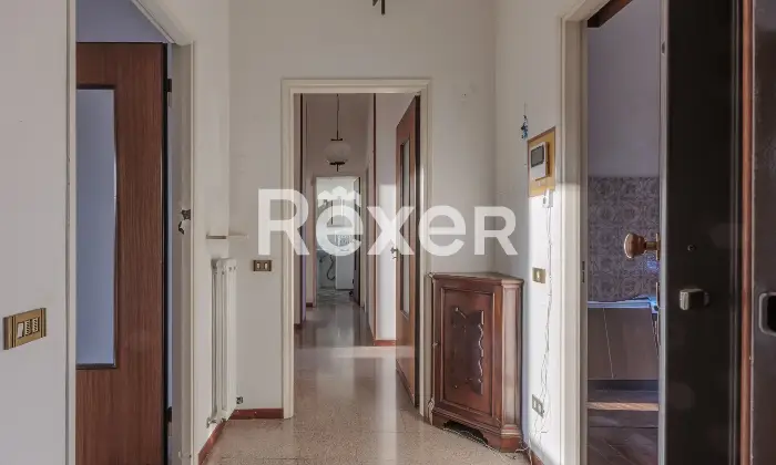 Rexer-Bergamo-Quadrilocale-con-doppia-esposizione-e-box-Altro
